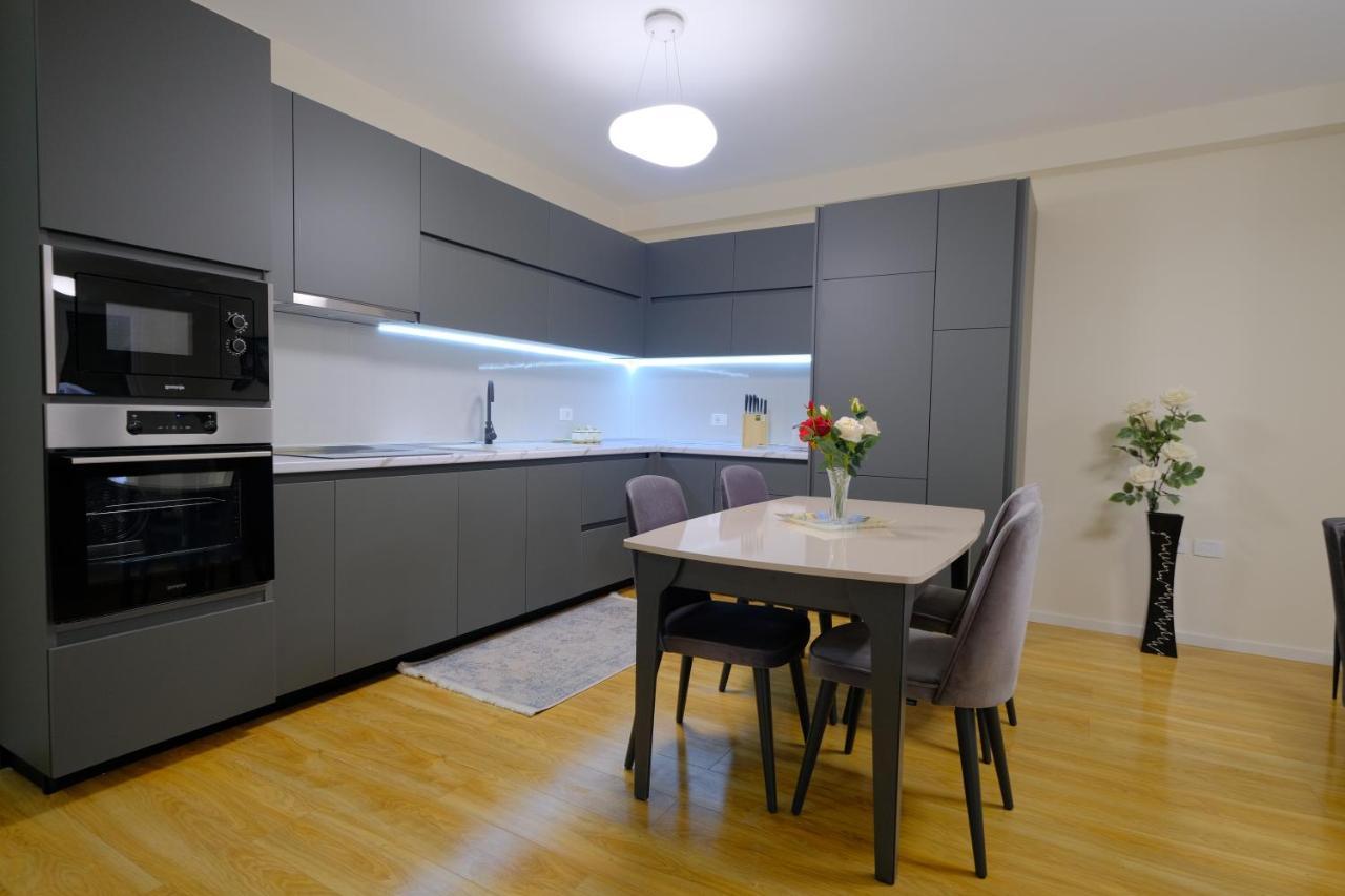 Comfy Apartment In شكودر المظهر الخارجي الصورة